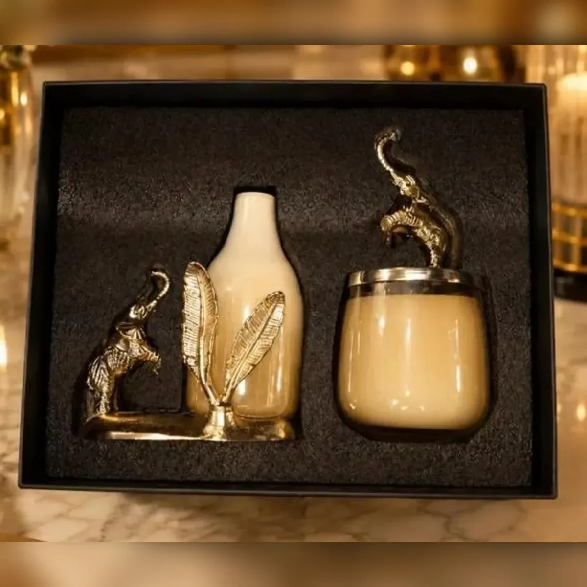 Elephant and feather gift set in its black box
