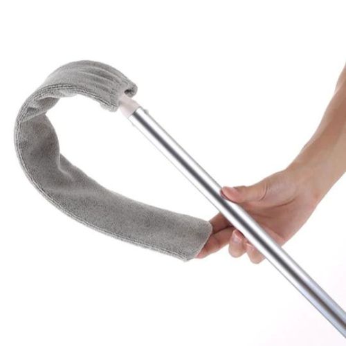 Slim Retractable Duster for Narrow Gaps and Corners

