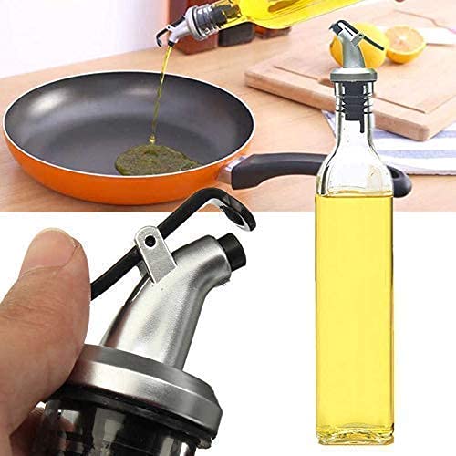 Kitchen oil pouring bottle with precise spout