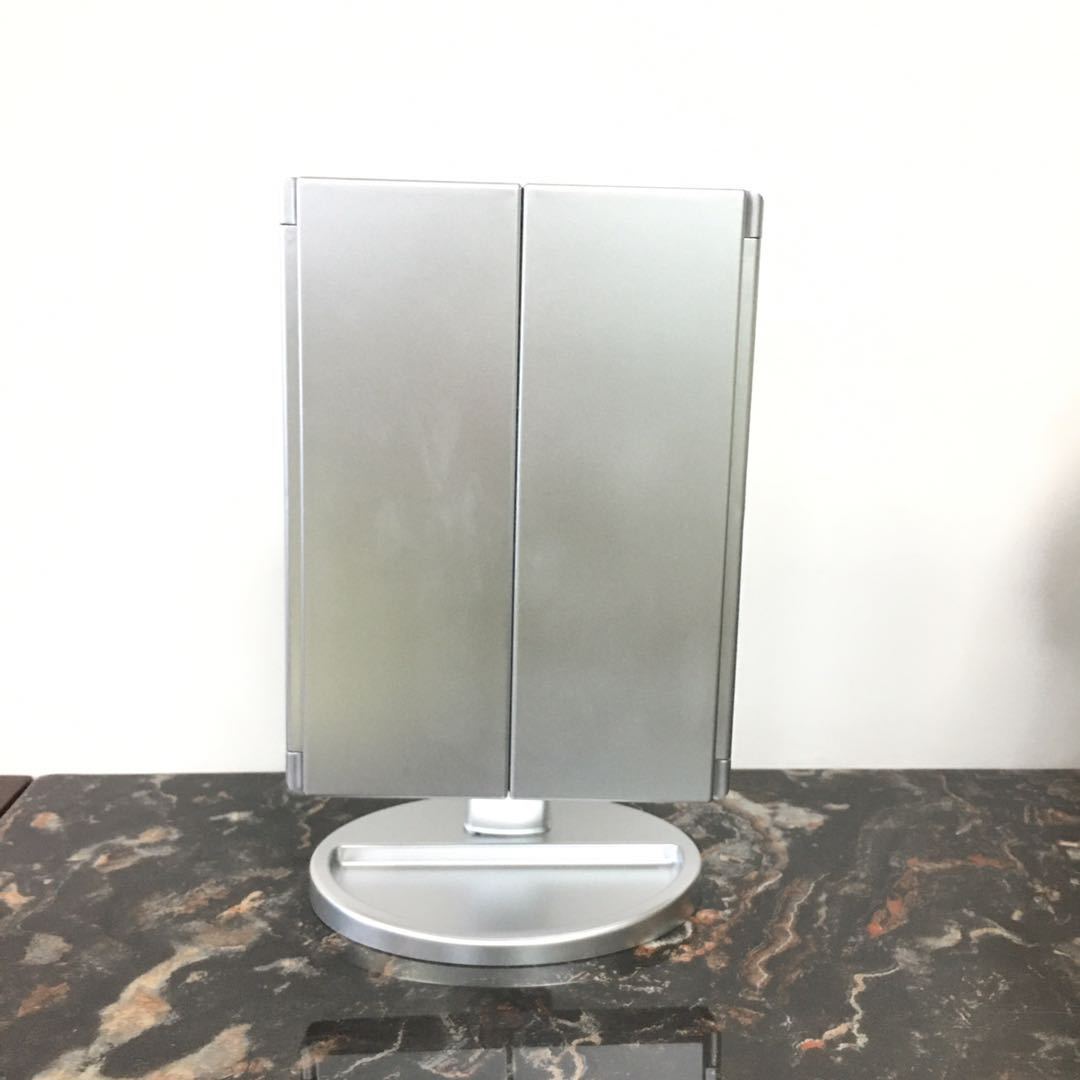 Tri-fold Makeup Mirror with Lights